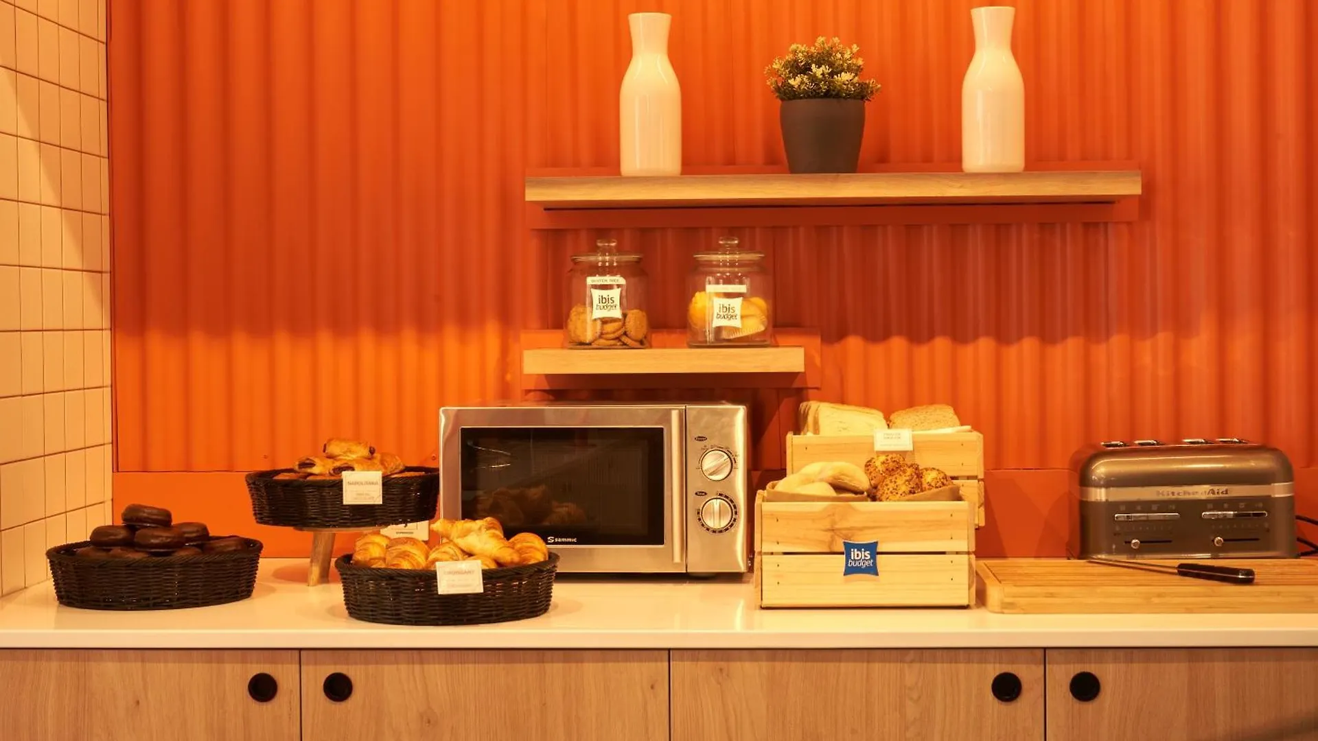 Ibis Budget Vitoria Gasteiz Guest house